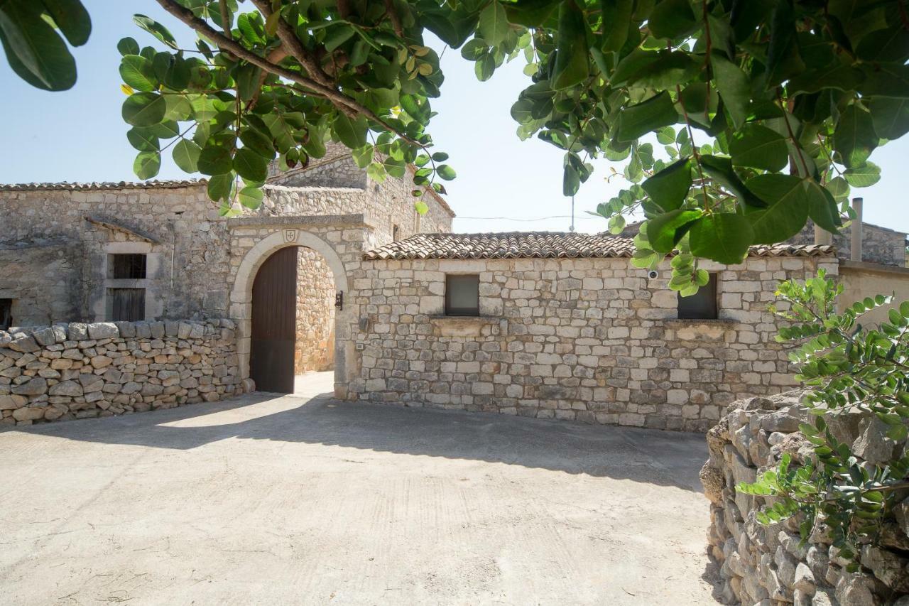 Casale Del Coccio Pensionat Scicli Exteriör bild